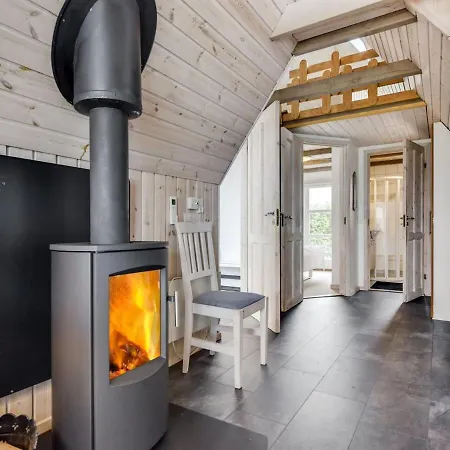 Holiday home Leve - 200m From The Sea In Se Jutland By Interhome